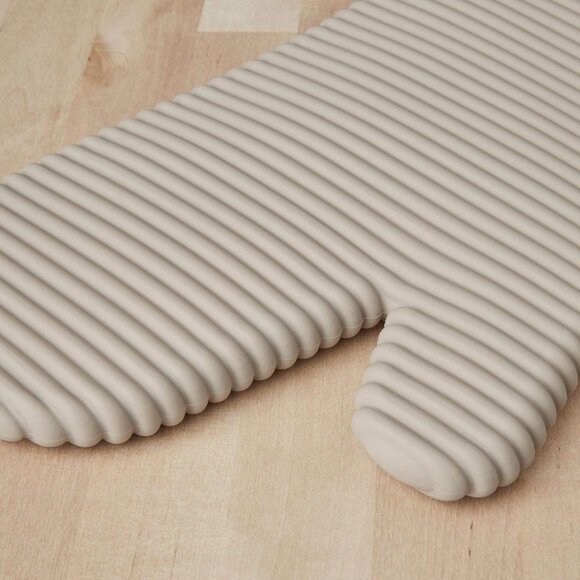KitchenAid Ribbed Soft Silicone Oven Mitt Set, 7"x13", Milkshake 2 Count - Picture 3 of 11